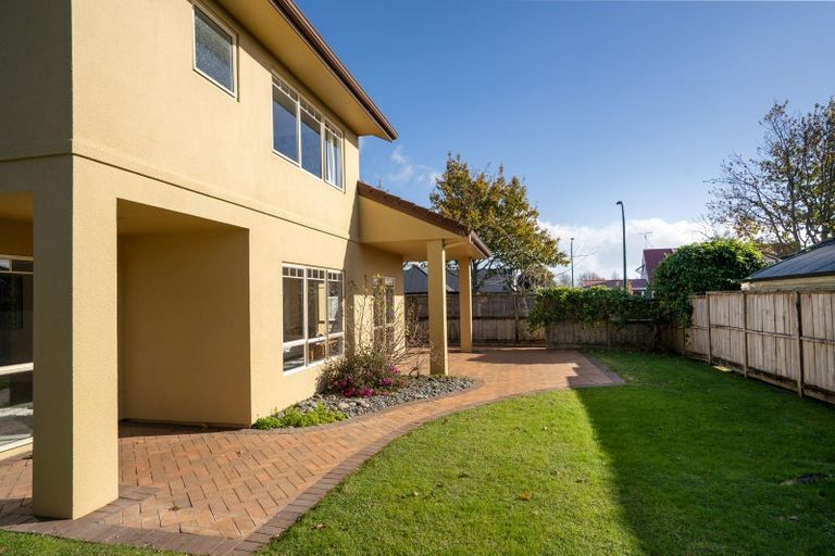 Photo of property in 181 Thornton Road, Cambridge, 3434