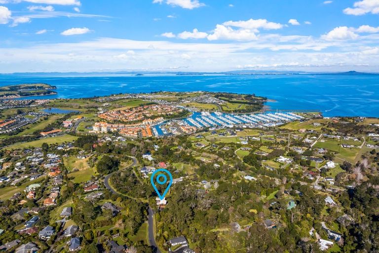 Photo of property in 8 Clayden Drive, Gulf Harbour, Whangaparaoa, 0930