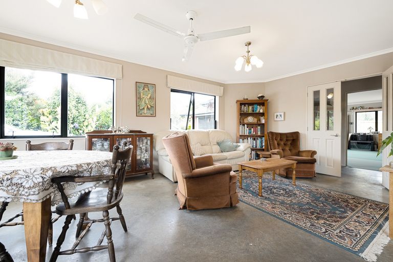 Photo of property in 11 Settler Lane, Ohaupo, 3803