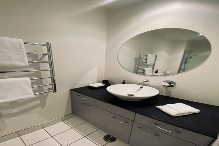 Photo of property in Latitude 41, 6/269 Wakefield Quay, Stepneyville, Nelson, 7010