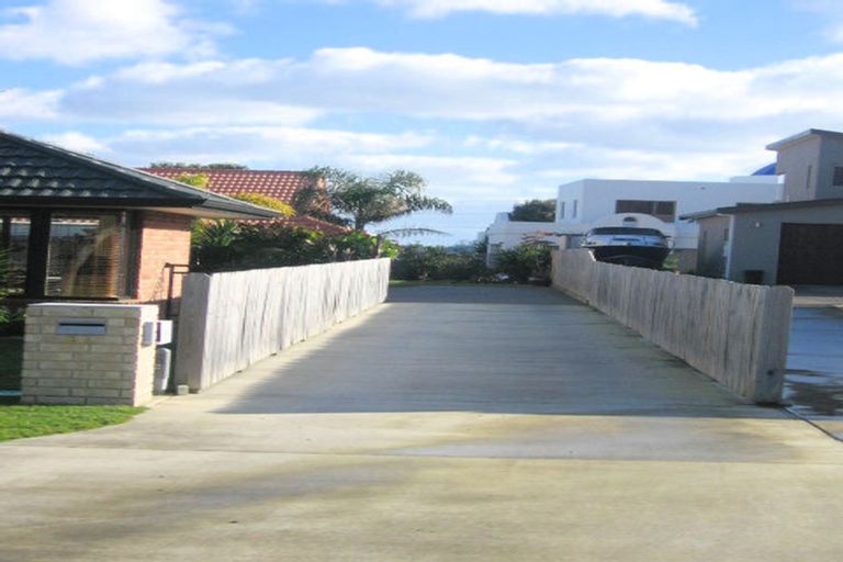 Photo of property in 8a Shepherds Road, Papakura, 2110