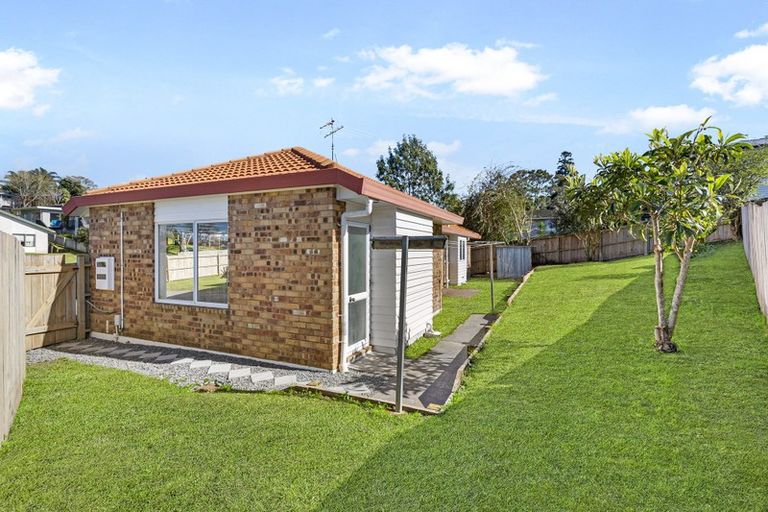 Photo of property in 46 Patts Avenue, Glendene, Auckland, 0602