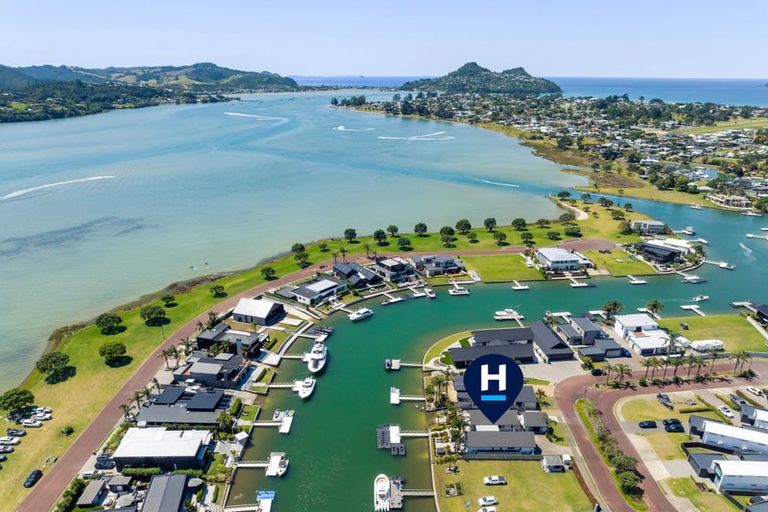 Photo of property in 121 Motu Hei, Pauanui, Hikuai, 3579