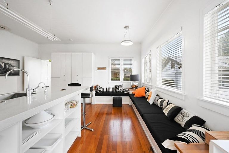 Photo of property in 53 Beerescourt Road, Beerescourt, Hamilton, 3200