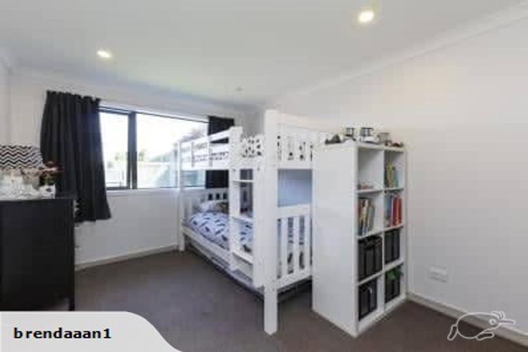 Photo of property in 24 Heatherlea Heights, Feilding, 4702