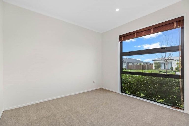 Photo of property in 24 Ara Kakara Avenue, Huapai, Kumeu, 0810