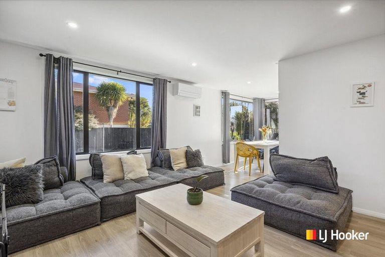 Photo of property in 2 Rutland Street, Mornington, Dunedin, 9011