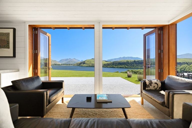 Photo of property in 17 Wilding Road, Lake Hayes, Queenstown, 9371