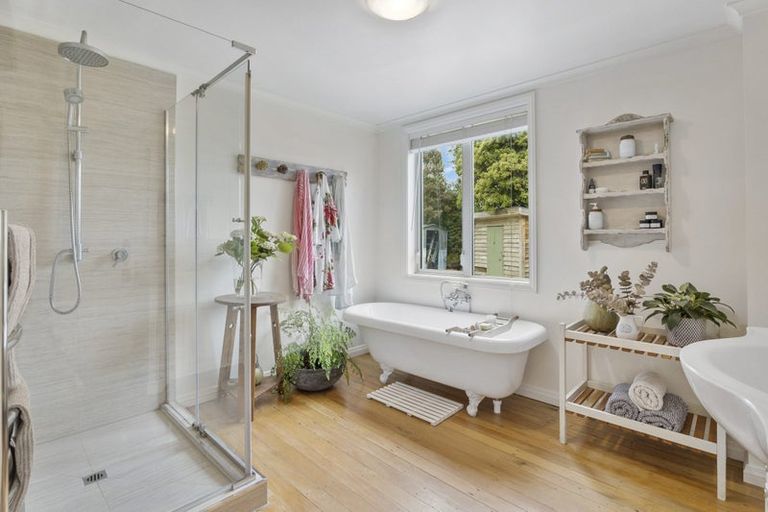 Photo of property in 211 Doctors Point Road, Waitati, 9085