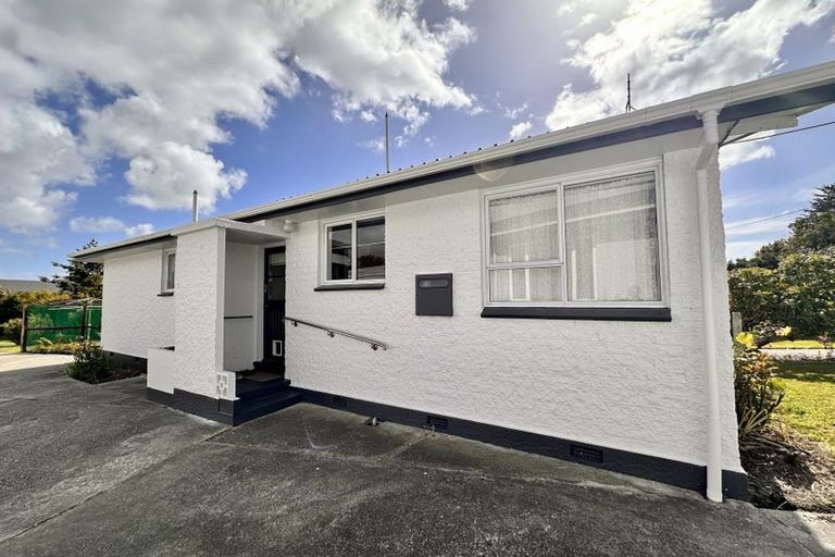 Photo of property in 59 Durham Street, Waikiwi, Invercargill, 9810