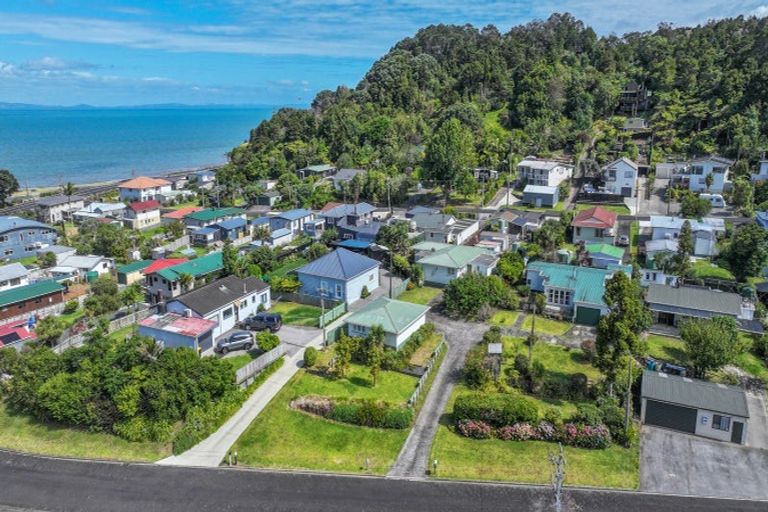 Photo of property in 17 Waiomu Valley Road, Waiomu, Thames, 3575