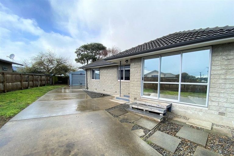 Photo of property in 50 Eureka Street, Aranui, Christchurch, 8061