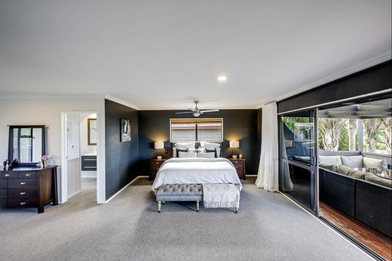 Photo of property in 2 Anthony Place, Bay View, Napier, 4104