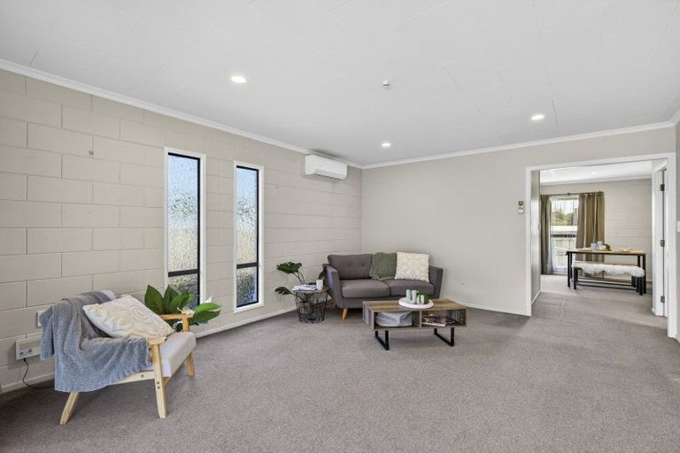 Photo of property in 5a Tahurangi Place, Spotswood, New Plymouth, 4310