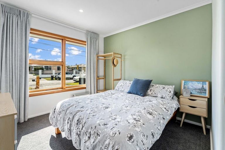 Photo of property in 19 Blakiston Street, Hoon Hay, Christchurch, 8025