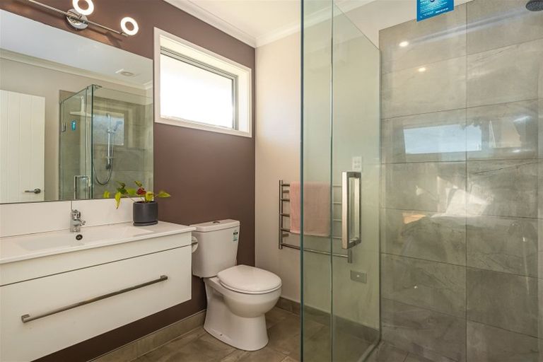 Photo of property in 28 Shearwater Drive, Woolston, Christchurch, 8023