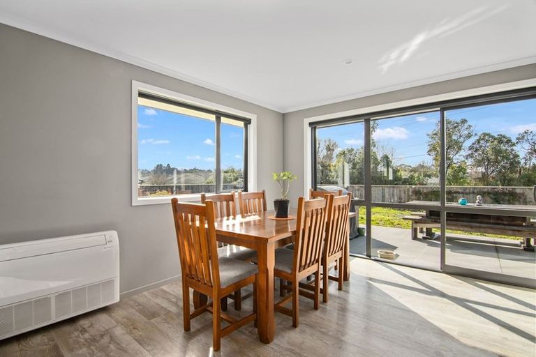 Photo of property in 10 Les Wakefield Road, Mapua, 7005