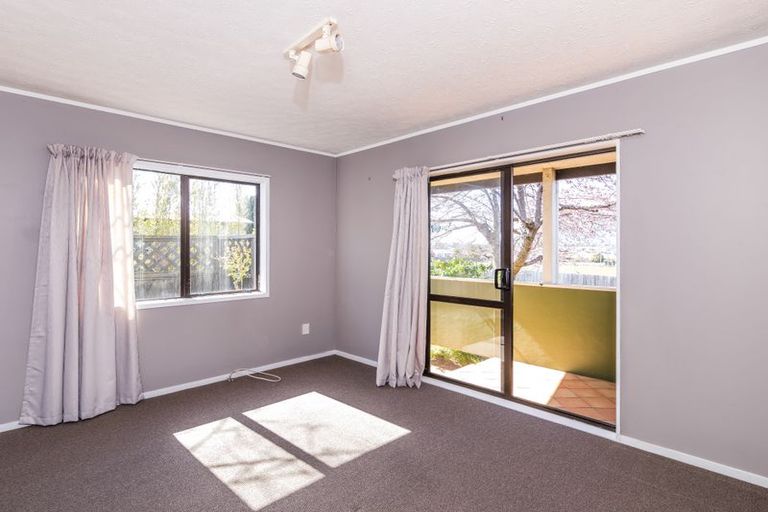 Photo of property in 148 Acacia Bay Road, Nukuhau, Taupo, 3330