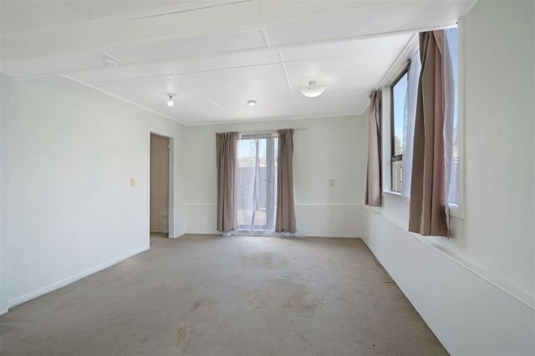 Photo of property in 25 Keegan Drive, Massey, Auckland, 0614