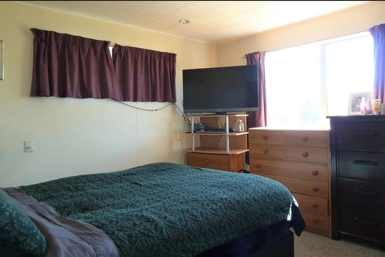 Photo of property in 27 Tenby Terrace, Flaxmere, Hastings, 4120