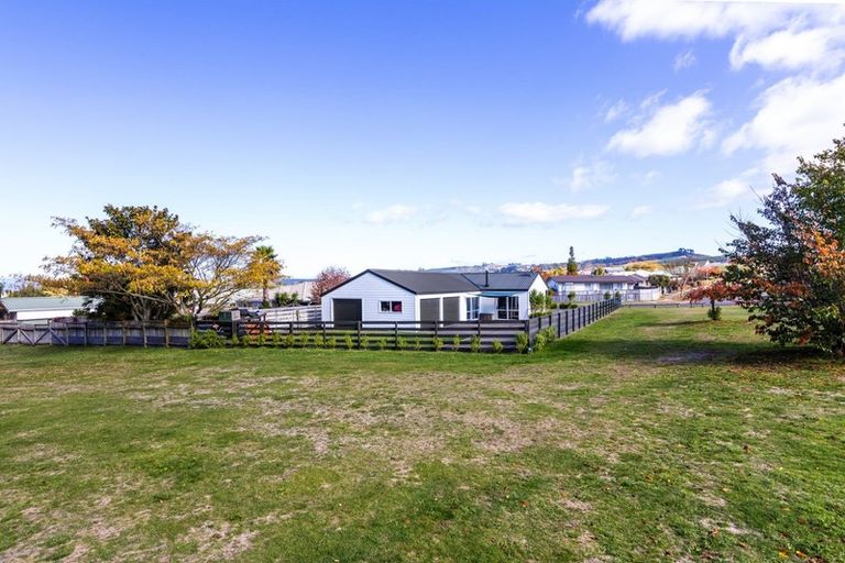 Photo of property in 12 Northwood Road, Nukuhau, Taupo, 3330
