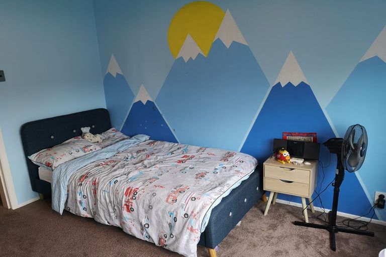 Photo of property in 43 Pleasant Road, Glen Eden, Auckland, 0602