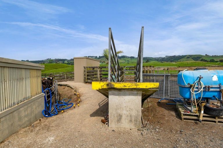 Photo of property in 78 Waitoetoe Road, Mimi, Urenui, 4377