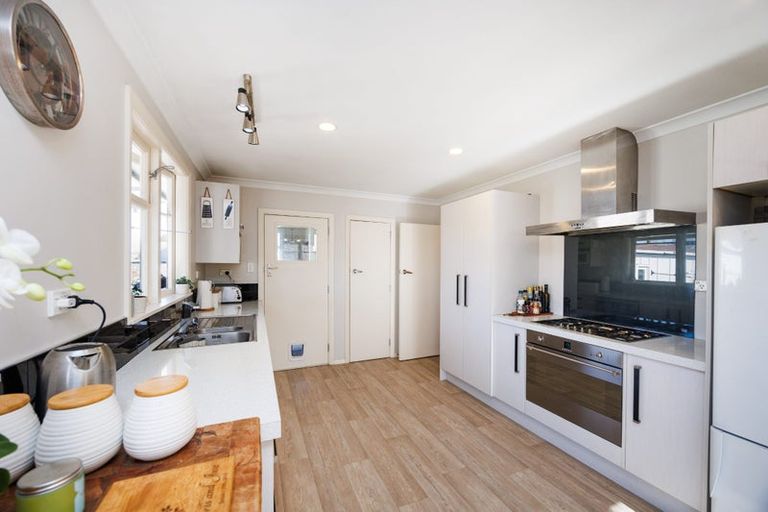 Photo of property in 79 Maxwells Line, Awapuni, Palmerston North, 4412