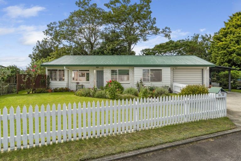Photo of property in 33j Macloughlin Drive, Te Puke, 3119