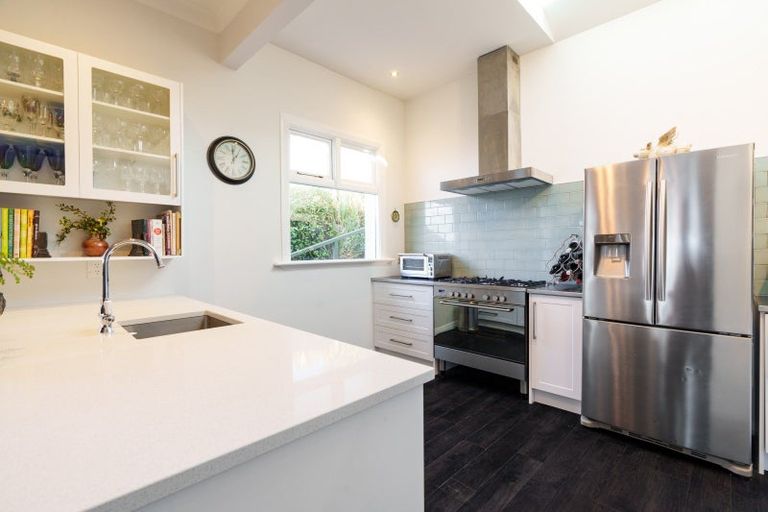 Photo of property in 56 Norfolk Street, Saint Clair, Dunedin, 9012