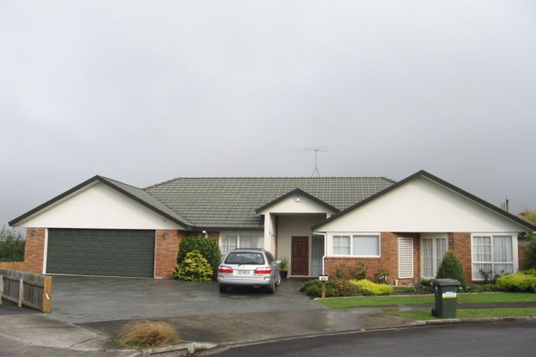 Photo of property in 15 Pat O'connor Place, Manurewa, Auckland, 2105