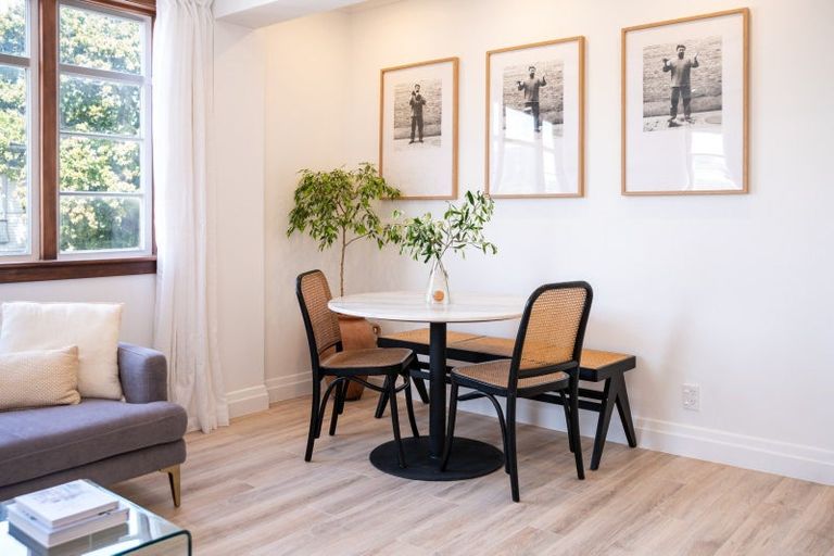 Photo of property in Norton Flats, 3/302 Willis Street, Aro Valley, Wellington, 6011