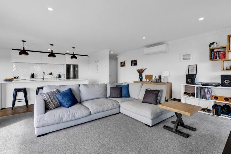 Photo of property in 84a Wallath Road, Westown, New Plymouth, 4310