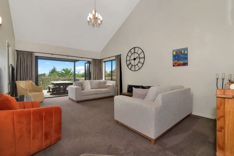 Photo of property in 14 Tupelo Place, Ohauiti, Tauranga, 3112