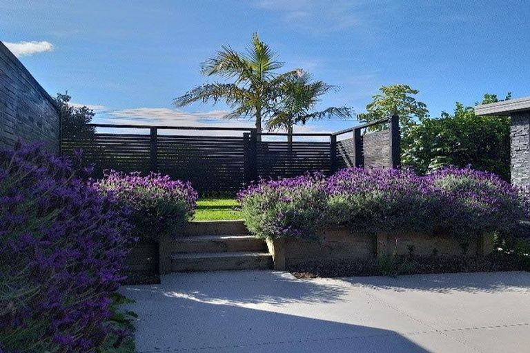 Photo of property in 3 Admiralty Drive, Haruru, 0204