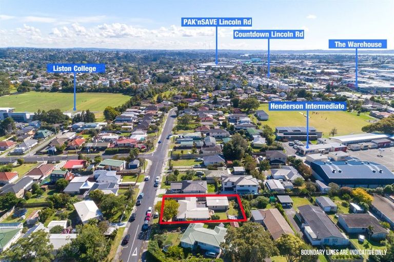 Photo of property in 60 Fairdene Avenue, Henderson, Auckland, 0610