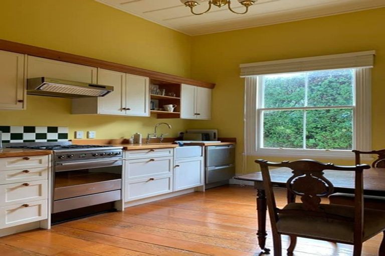 Photo of property in 79 Carter Road, Oratia, Auckland, 0604