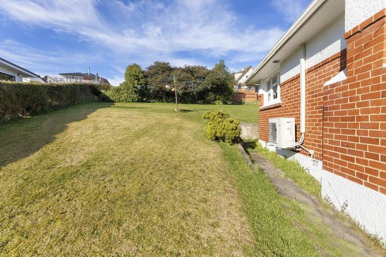 Photo of property in 489 Kaikorai Valley Road, Bradford, Dunedin, 9011