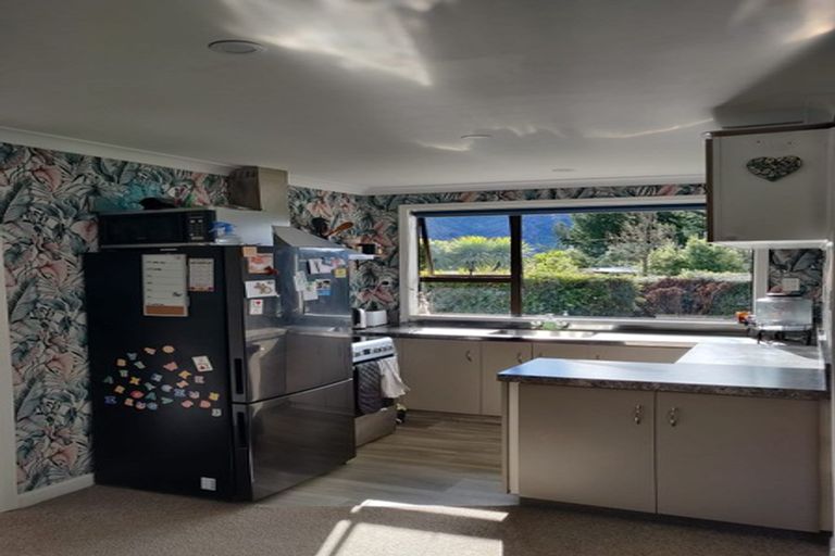 Photo of property in 37 Kent Street, Kingston, Athol, 9793