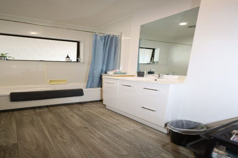 Photo of property in 15 Topaz Drive, Papamoa Beach, Papamoa, 3118