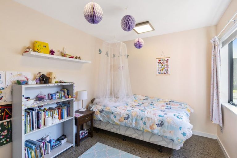 Photo of property in 19 Paetawa Road, Peka Peka, Waikanae, 5391