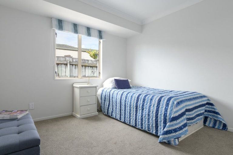 Photo of property in 35 Admiral Crescent, Flagstaff, Hamilton, 3210