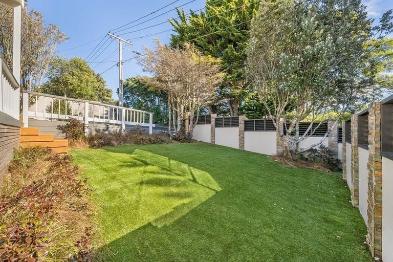 Photo of property in 1 Macaulay Street, Johnsonville, Wellington, 6037