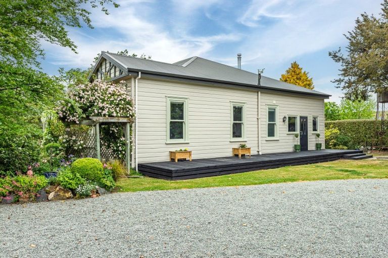 Photo of property in 13 Main Road, Pleasant Point, 7903