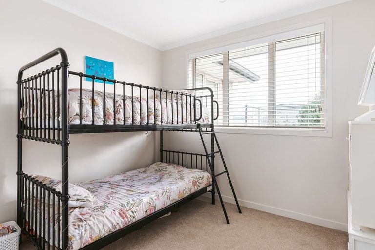 Photo of property in Waterview Estate, 79/4 Greystone Place, Omokoroa, 3114