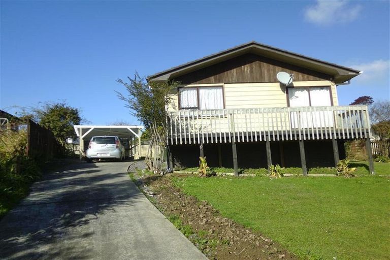 Photo of property in 21 Shalimar Place, Clover Park, Auckland, 2019