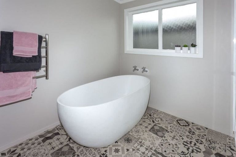 Photo of property in 805 Queen Sh25 Street, Thames, 3500