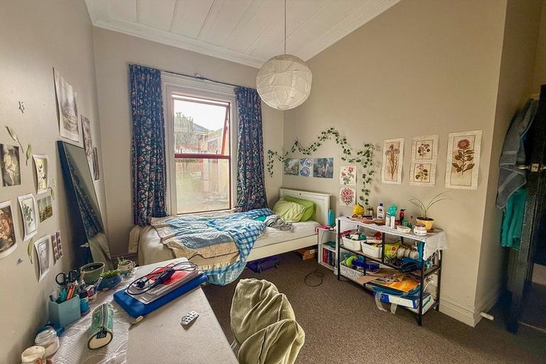 Photo of property in 10 Duke Street, North Dunedin, Dunedin, 9016