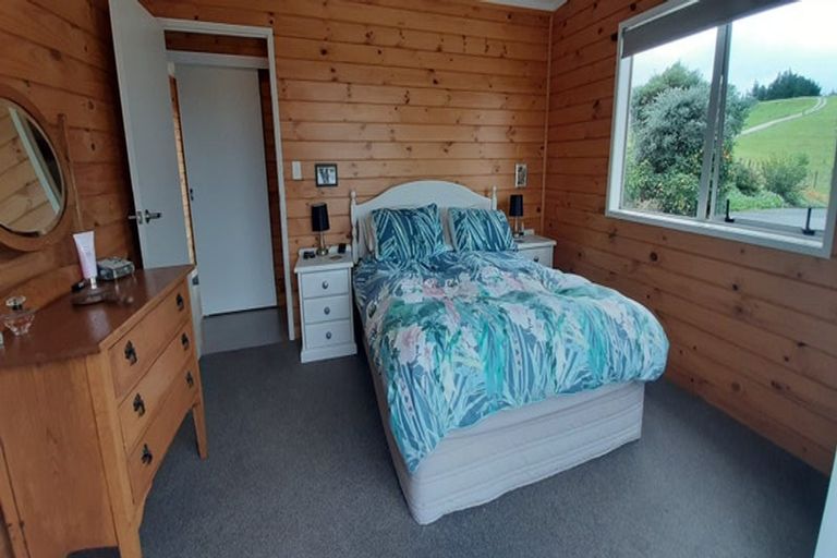 Photo of property in 220 Kerr Road, Parua Bay, Onerahi, 0192