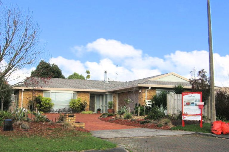 Photo of property in 8 Trinity Place, Albany, Auckland, 0632